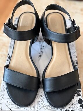 CL by Laundry Black Leather Ankle-Strap Sandals